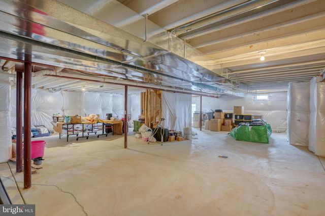 301 E FURROW LN, Newark, DE 19702