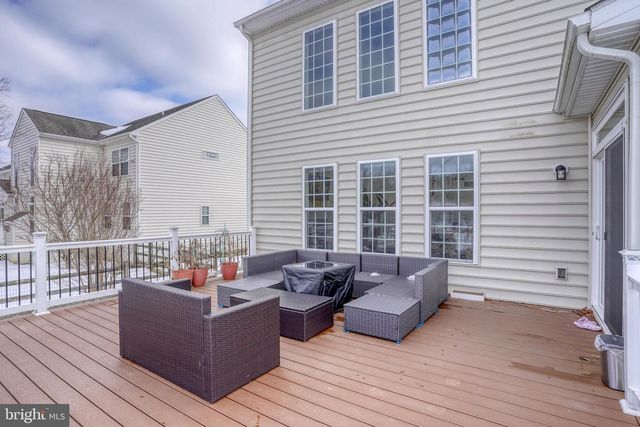 301 E FURROW LN, Newark, DE 19702