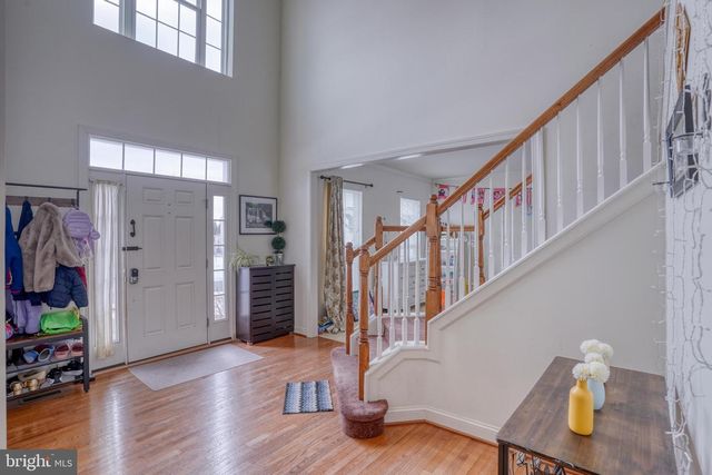 301 E FURROW LN, Newark, DE 19702