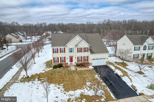 301 E FURROW LN, Newark, DE 19702