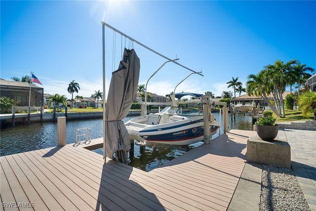 143 Leeward CT, Marco Island, FL 34145