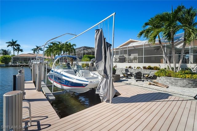 143 Leeward CT, Marco Island, FL 34145