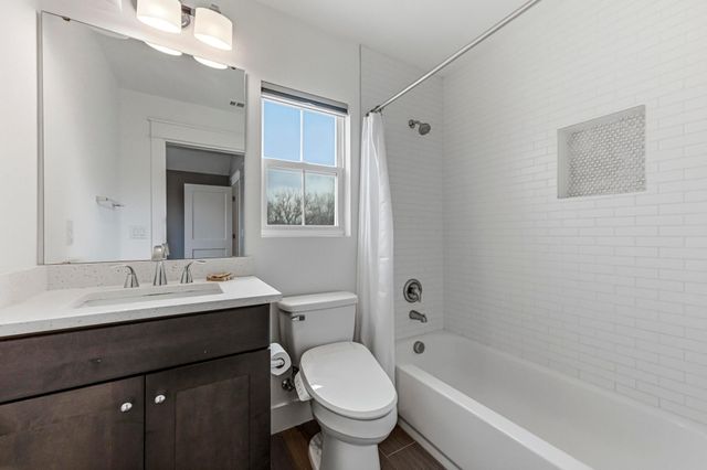 1801 Pequeno ST, Austin, TX 78757