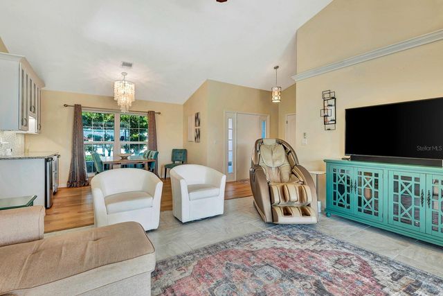 556 SILK OAK DRIVE, Venice, FL 34293