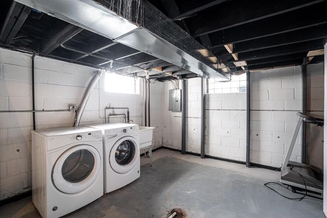 3308 N 91st STREET, Milwaukee, WI 53222