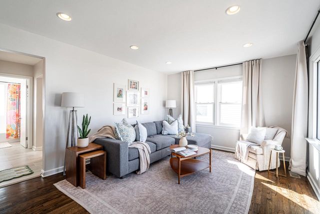 3308 N 91st STREET, Milwaukee, WI 53222