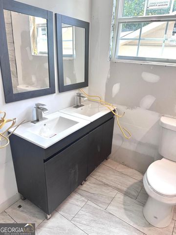 1170 Donnelly Avenue SW, Atlanta, GA 30310