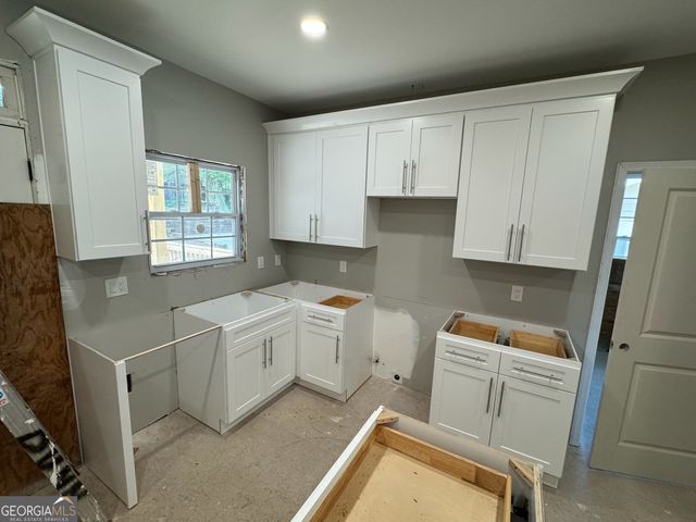 1170 Donnelly Avenue SW, Atlanta, GA 30310