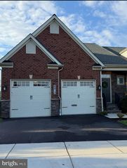 8813 BEALLS FARM LN, Frederick, MD 21704
