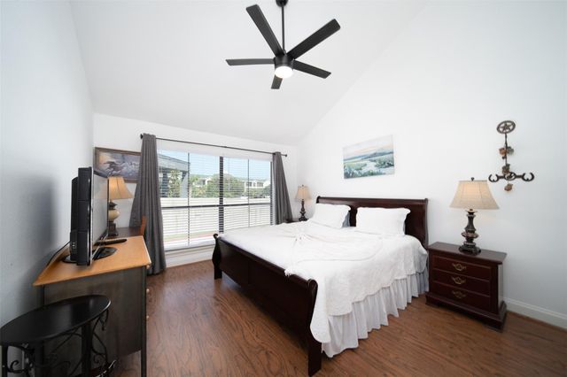 7041 Kingston Cove Ln 255, Willis, TX 77318