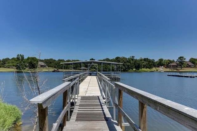 7041 Kingston Cove Ln 255, Willis, TX 77318
