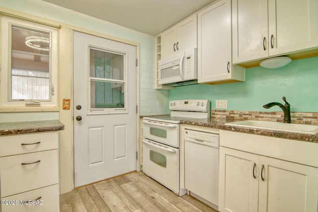 366 S La Canada Dr Unit A, Green Valley, AZ 85614