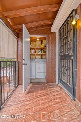 366 S La Canada Dr Unit A, Green Valley, AZ 85614
