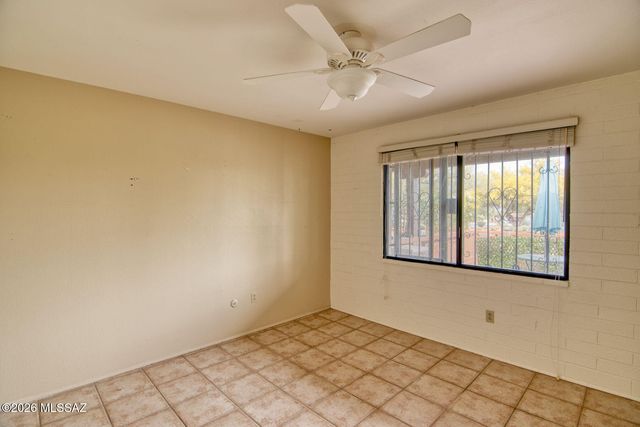 366 S La Canada Dr Unit A, Green Valley, AZ 85614