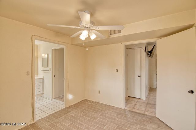 366 S La Canada Dr Unit A, Green Valley, AZ 85614