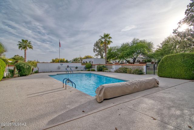 366 S La Canada Dr Unit A, Green Valley, AZ 85614