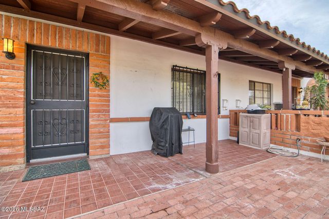 366 S La Canada Dr Unit A, Green Valley, AZ 85614