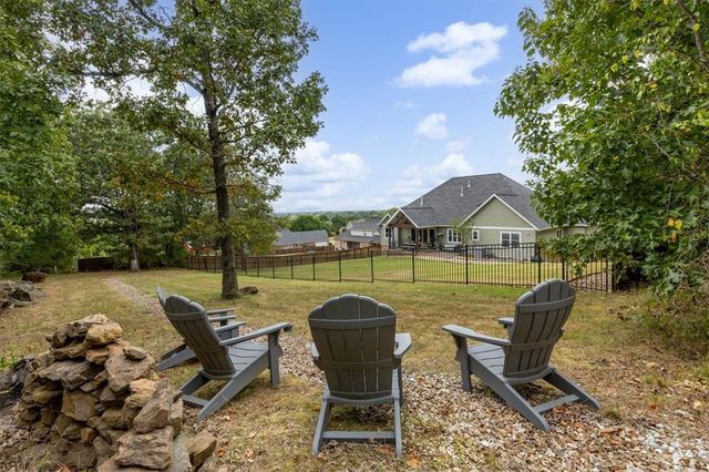 2633 Secretariat Avenue, Springdale, AR 72762