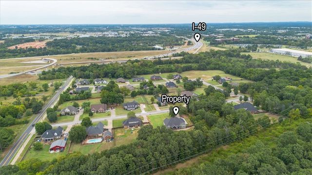 2633 Secretariat Avenue, Springdale, AR 72762