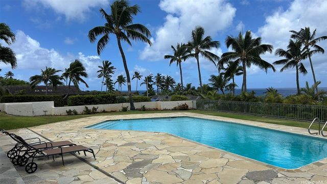 28 Moloaa Street, Honolulu, HI 96825