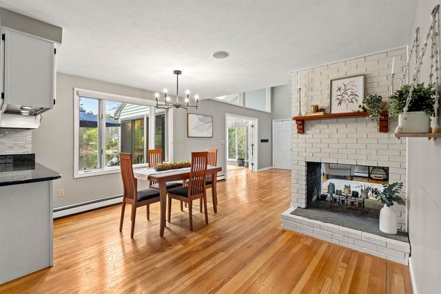 12 Magazine Street, Bedford, NH 03110