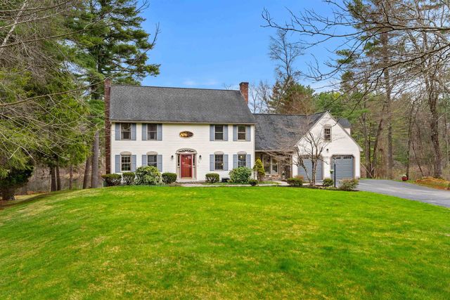 12 Magazine Street, Bedford, NH 03110