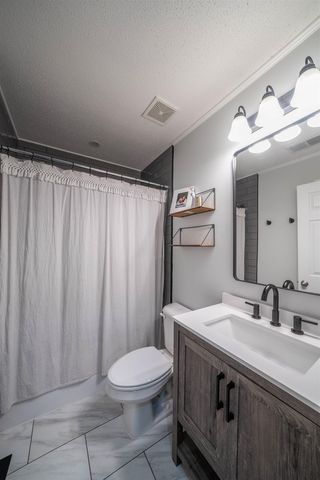 120 CLAY HILLS DR, Oakland, TN 38060