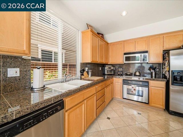 5146 S Forestdale Cir, Dublin, CA 94568