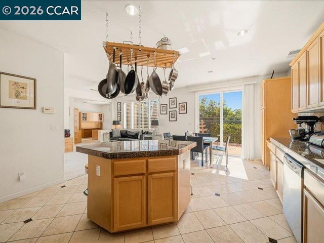 5146 S Forestdale Cir, Dublin, CA 94568