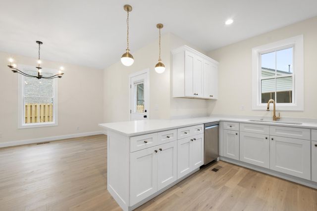 6028 Ridgeview Circle, Hixson, TN 37343