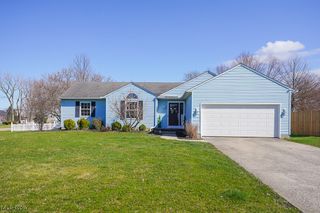 4213 Berkeley Drive, Sheffield Village, OH 44054