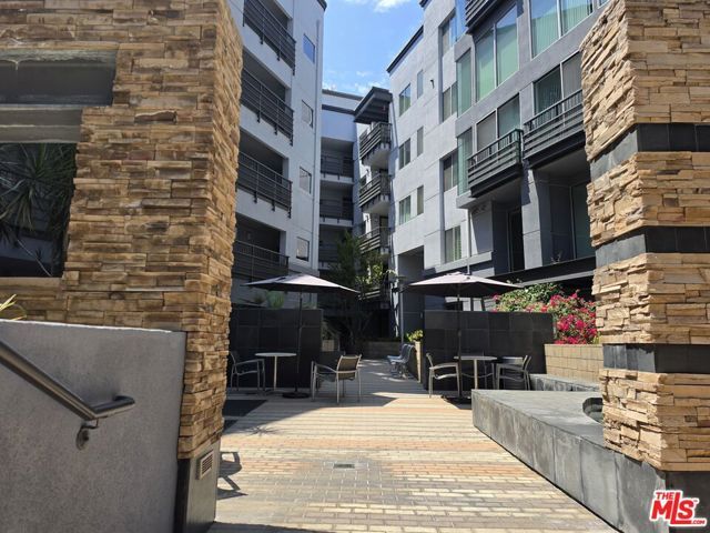 629 Traction Avenue 227, Los Angeles, CA 90013