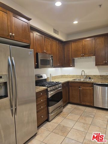 629 Traction Avenue 227, Los Angeles, CA 90013