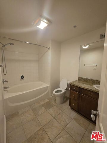 629 Traction Avenue 227, Los Angeles, CA 90013