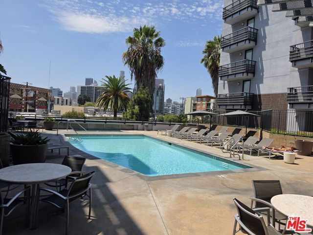 629 Traction Avenue 227, Los Angeles, CA 90013