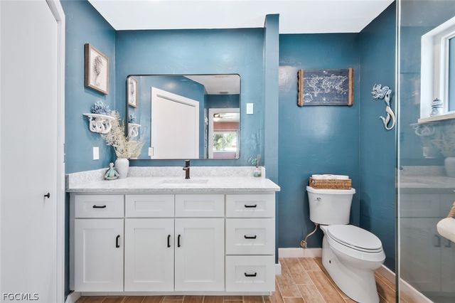 3926 Country Club BLVD, Cape Coral, FL 33904