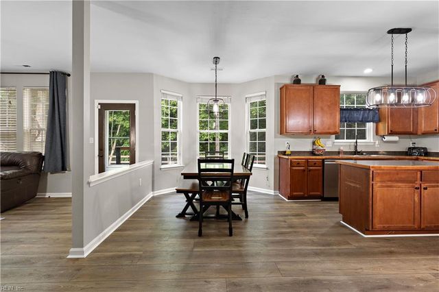 3010 Elmore CIR, Suffolk, VA 23434
