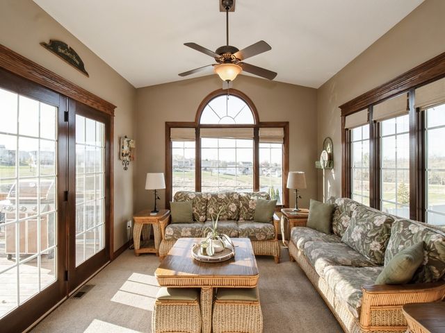 1835 SE Hillside Drive, Ankeny, IA 50021