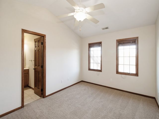 1835 SE Hillside Drive, Ankeny, IA 50021