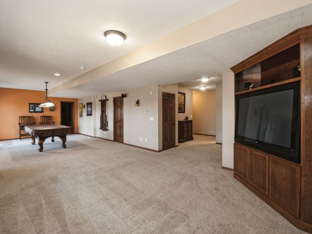 1835 SE Hillside Drive, Ankeny, IA 50021
