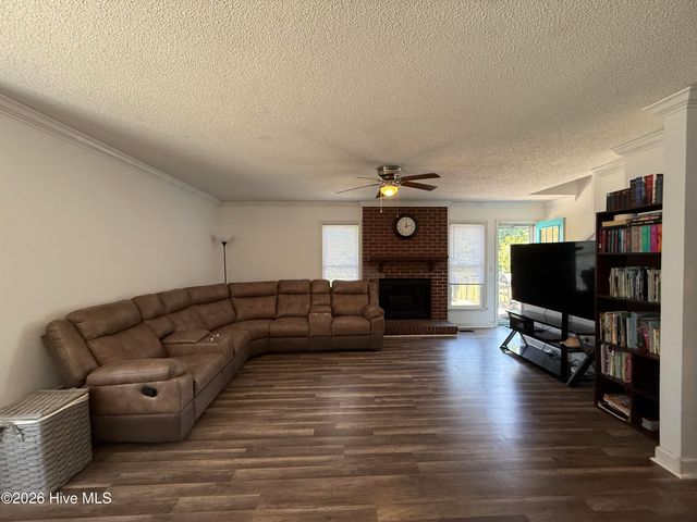 2146 Vale Court, Winterville, NC 28590