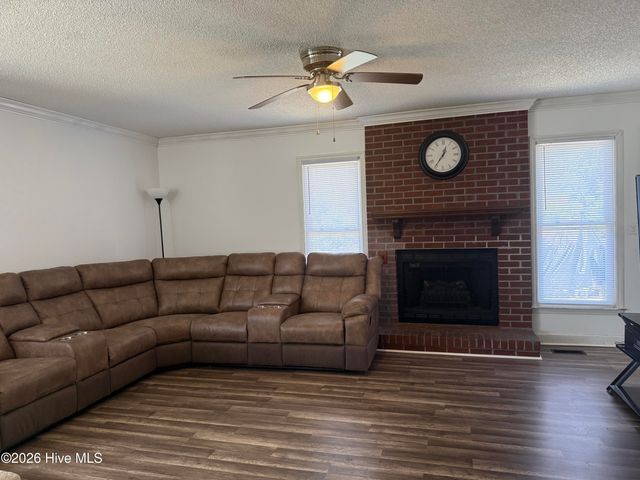 2146 Vale Court, Winterville, NC 28590