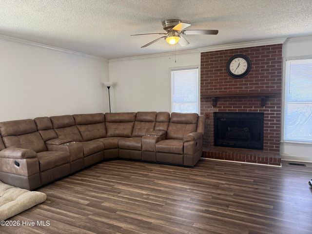 2146 Vale Court, Winterville, NC 28590