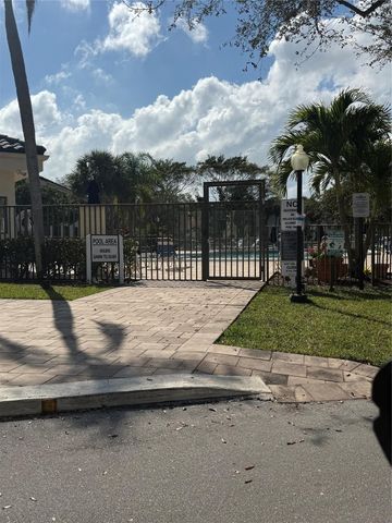 8014 NW 15th Manor 8014, Plantation, FL 33322