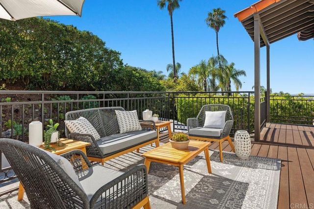 6829 Corintia Street, Carlsbad, CA 92009