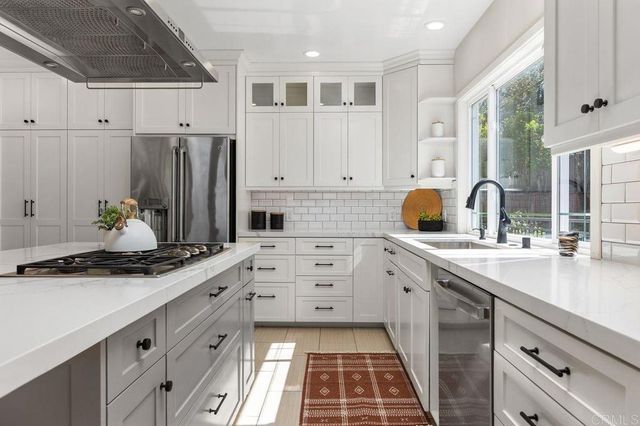 6829 Corintia Street, Carlsbad, CA 92009