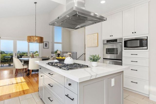 6829 Corintia Street, Carlsbad, CA 92009