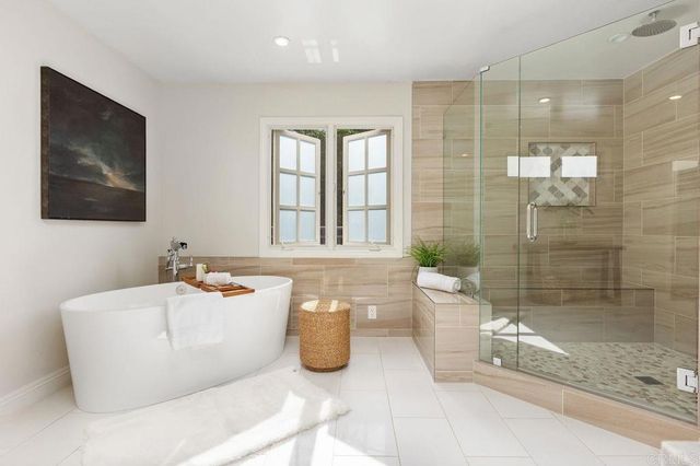 6829 Corintia Street, Carlsbad, CA 92009