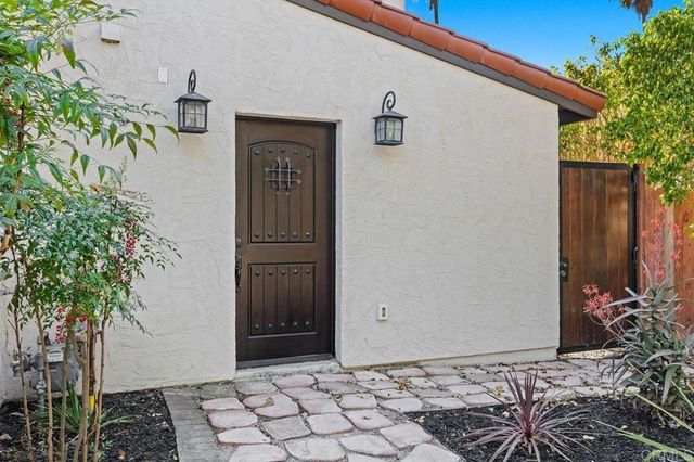 6829 Corintia Street, Carlsbad, CA 92009