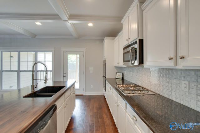 10016 Conrad Drive, Huntsville, AL 35803